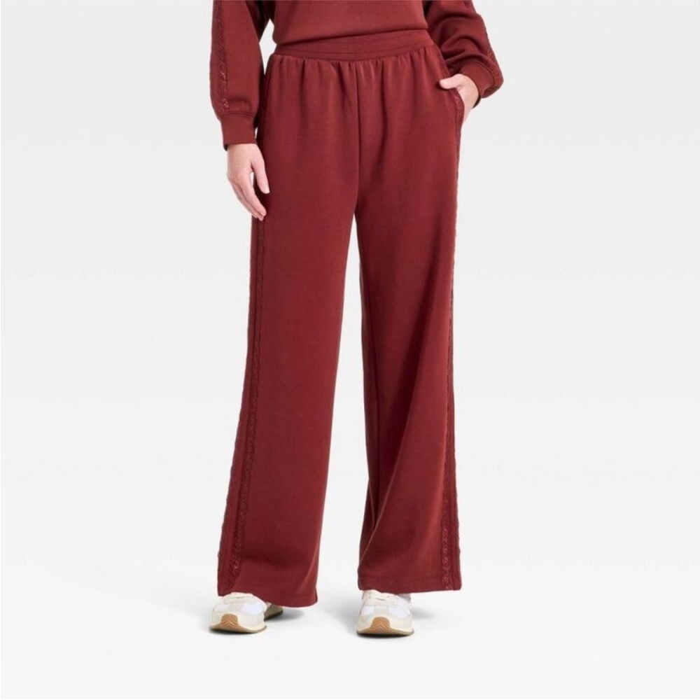 All In Motion - Women's Airy Sleek Lace Detail Track Pants
- All I Maroon